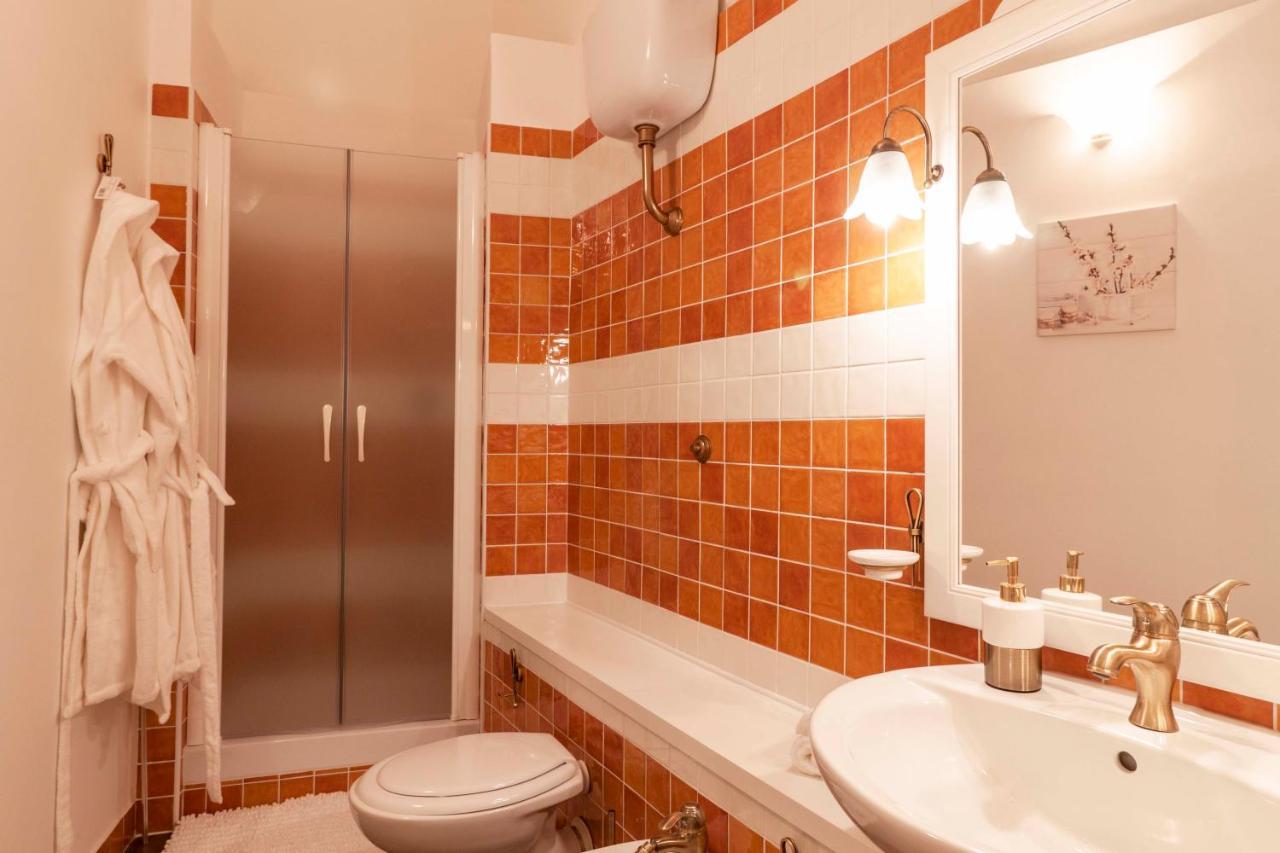 Sant'Arpino 26 - Elegant Flats In Naples Appartement Buitenkant foto