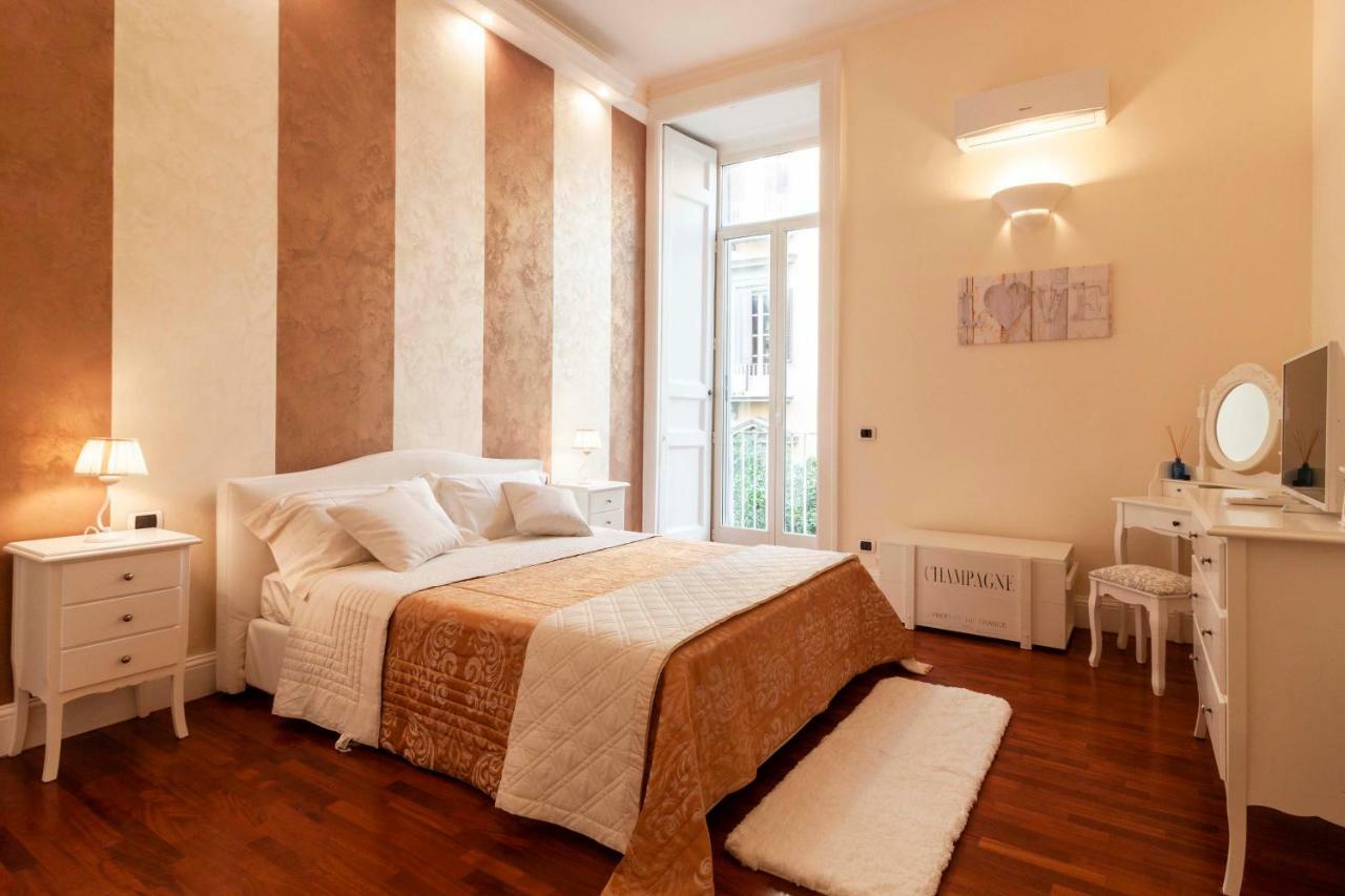 Sant'Arpino 26 - Elegant Flats In Naples Appartement Buitenkant foto